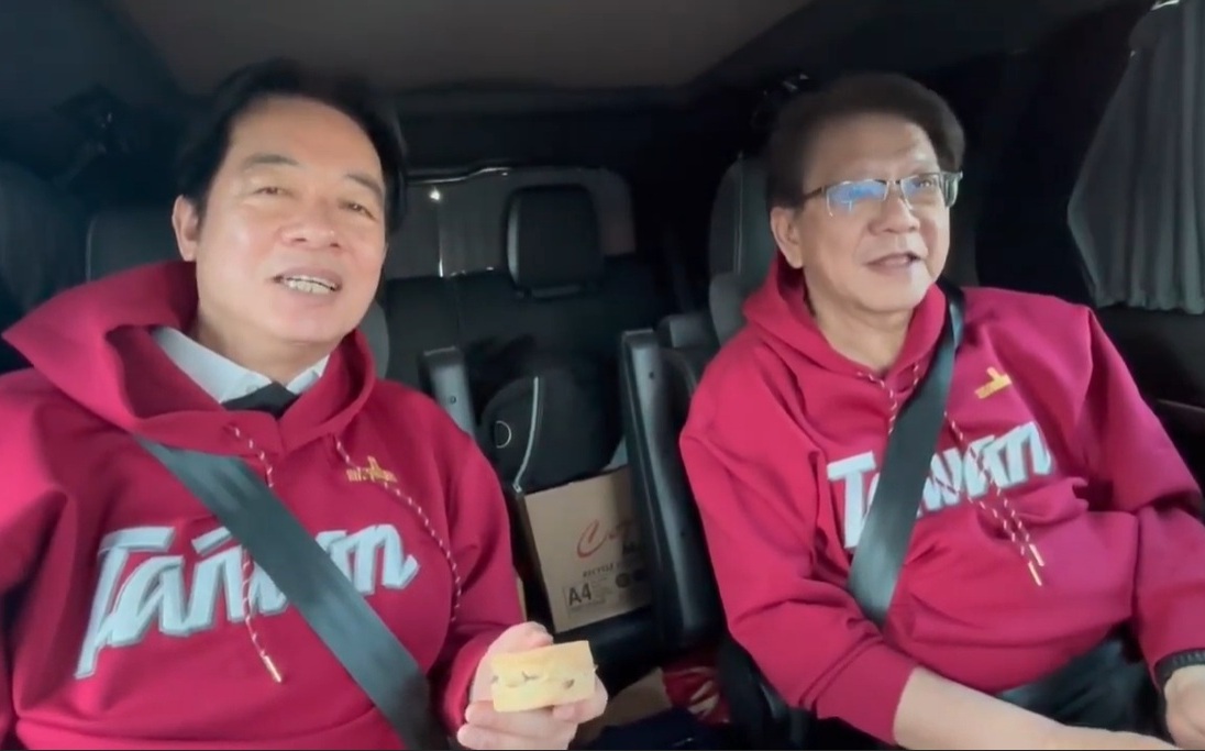 賴清德大年初二屏東吃紅豆餅!農民感謝台美貿易守住在地農業 總統直呼「真讚」