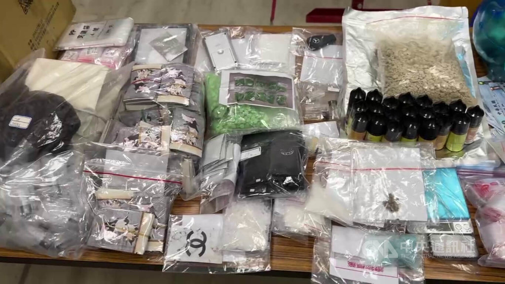 刑事局破毒品分裝場 扣原料逾千顆搖頭丸