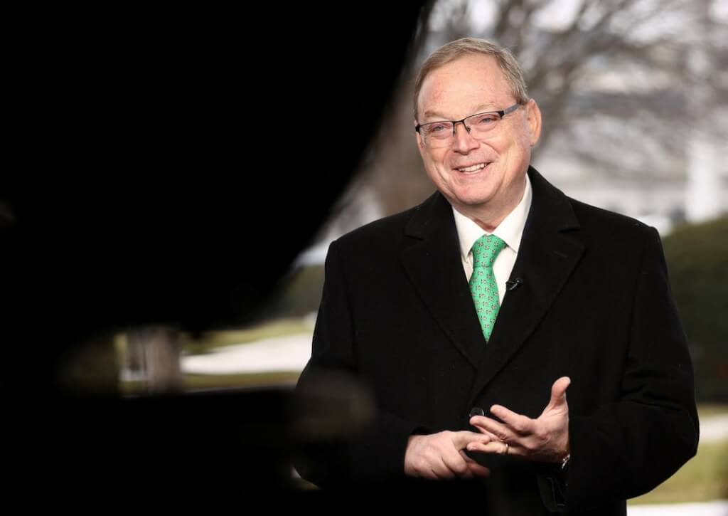 川普稱全球關稅增至15% 白宮經濟顧問:仍在討論