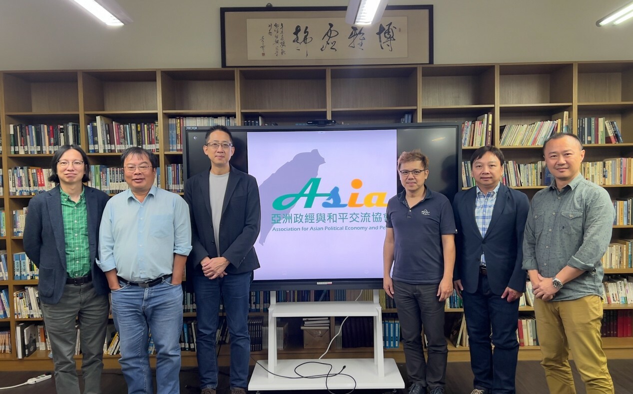 東海政治系「香港」座談會 學生關心青年世代冷漠是否成為長態