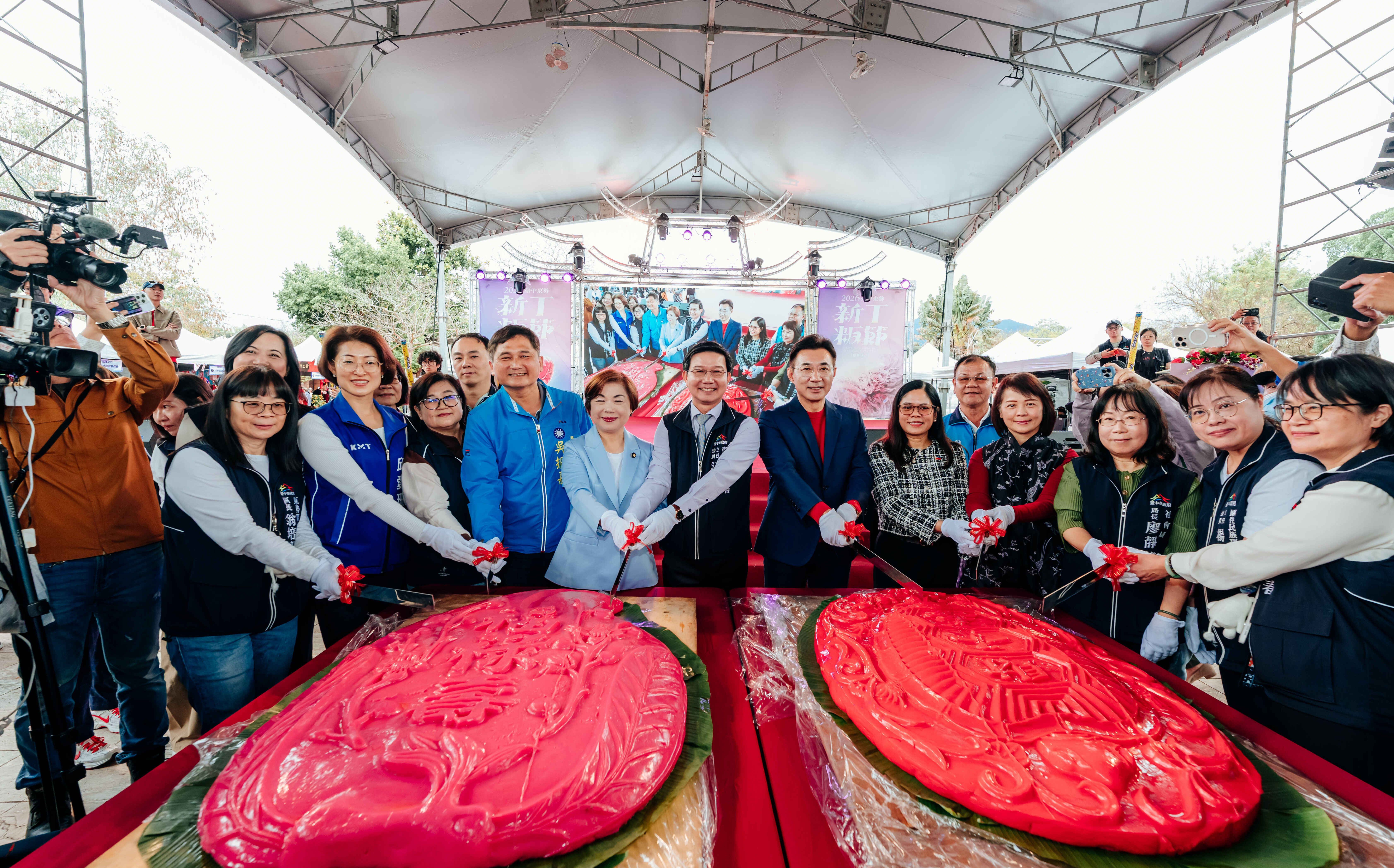 2026最潮客家節慶!臺中東勢新丁粄節 踩街馬戲大粄歌舞 處處驚喜