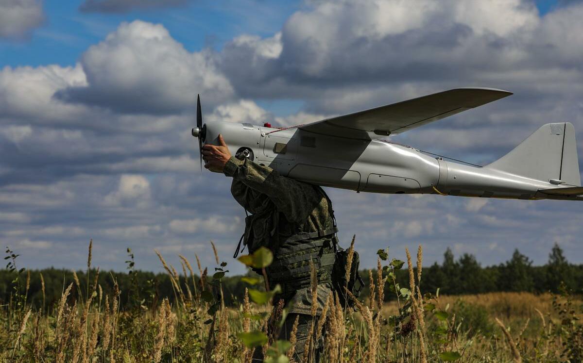 俄軍在校園招募無人機操作員 大學生:去當程式設計師不更好?