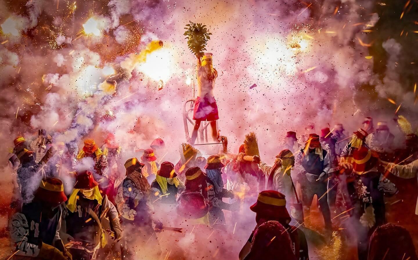 用科技體驗元宵民俗!台東美術館感受沉浸式「炮炸肉身」祝福