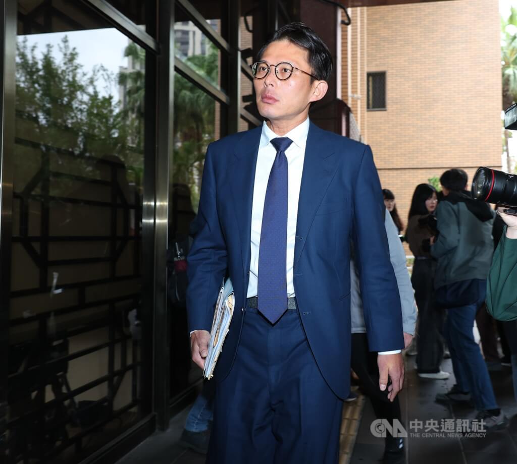 議場播放疑偵訊錄音「示範帶」 北檢傳黃國昌說明