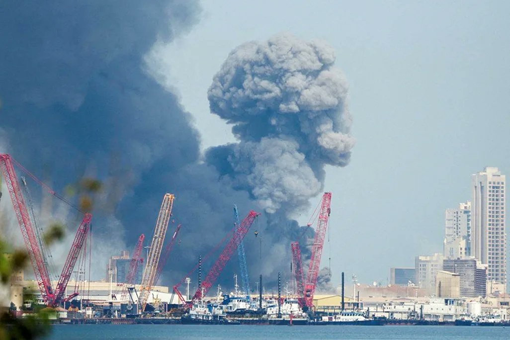  自對伊朗發動軍事行動以來，海灣國家報告已攔截518枚彈道飛彈和1129架無人機。 圖：翻攝自Ｘ／@nexta_tv 