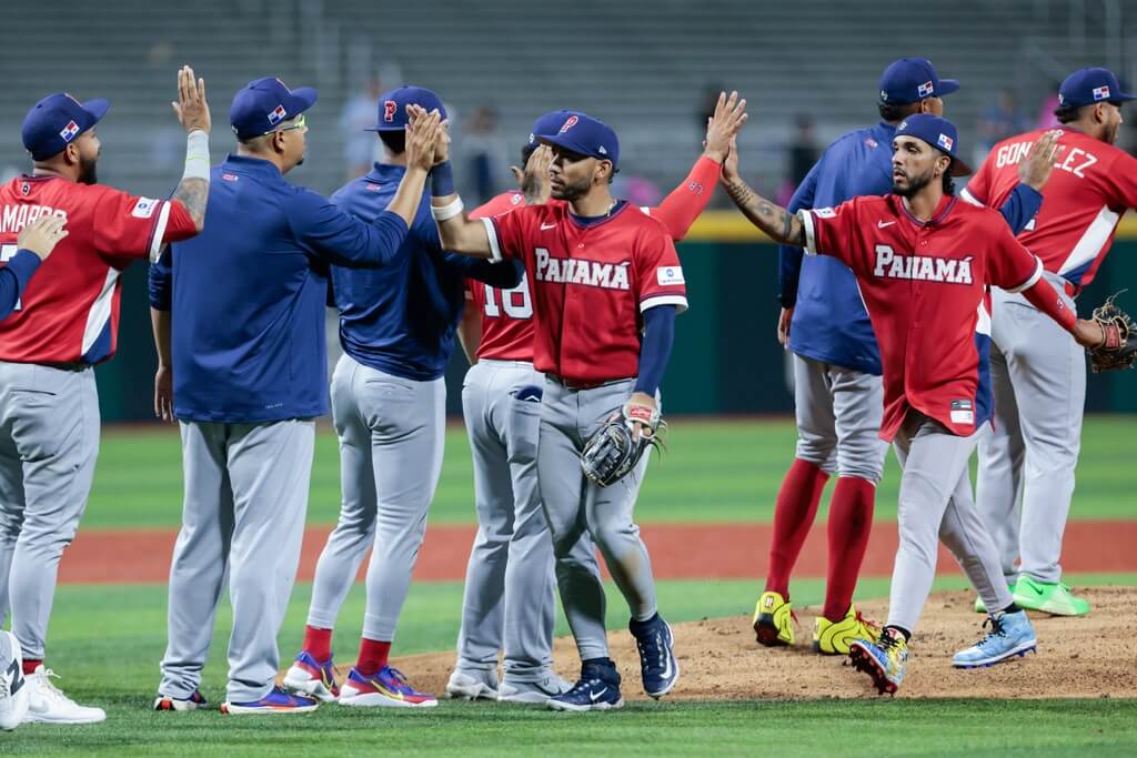 巴拿馬力克加拿大保晉級希望 墨西哥16比0扣倒巴西