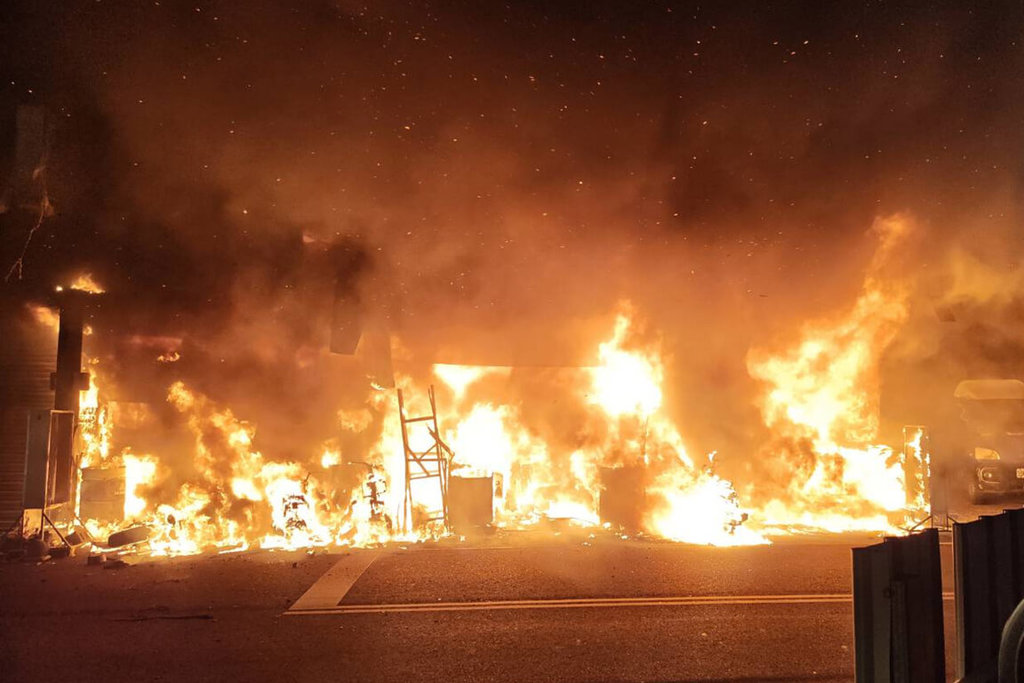 台南永康火警延燒多戶 發現2人死亡