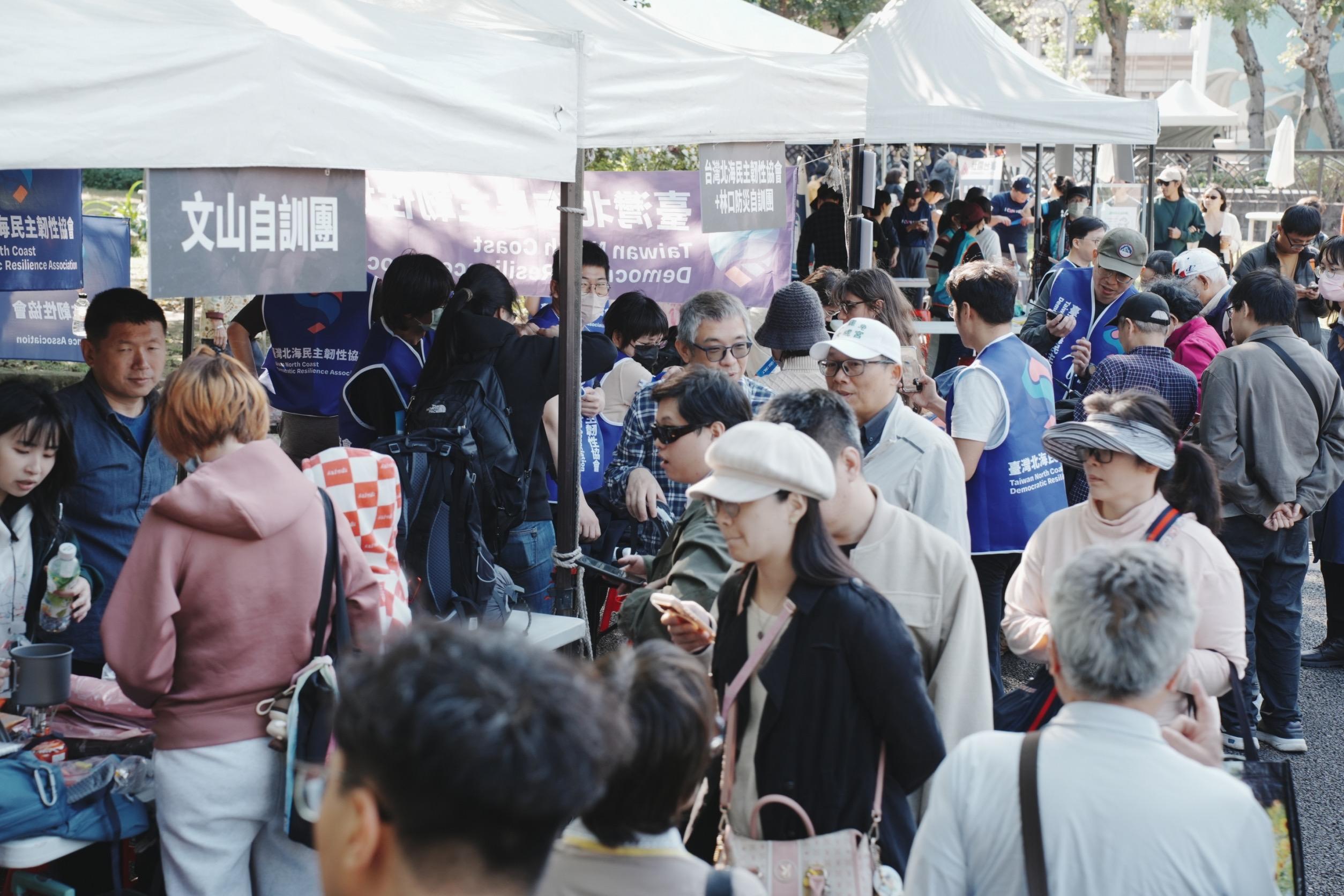  台灣經濟民主連合與台灣公民陣線於昨（14）日在二二八公園舉行「第一屆反侵略日歌唱節」與生活節活動。 圖：台灣經濟民主連合 提供 