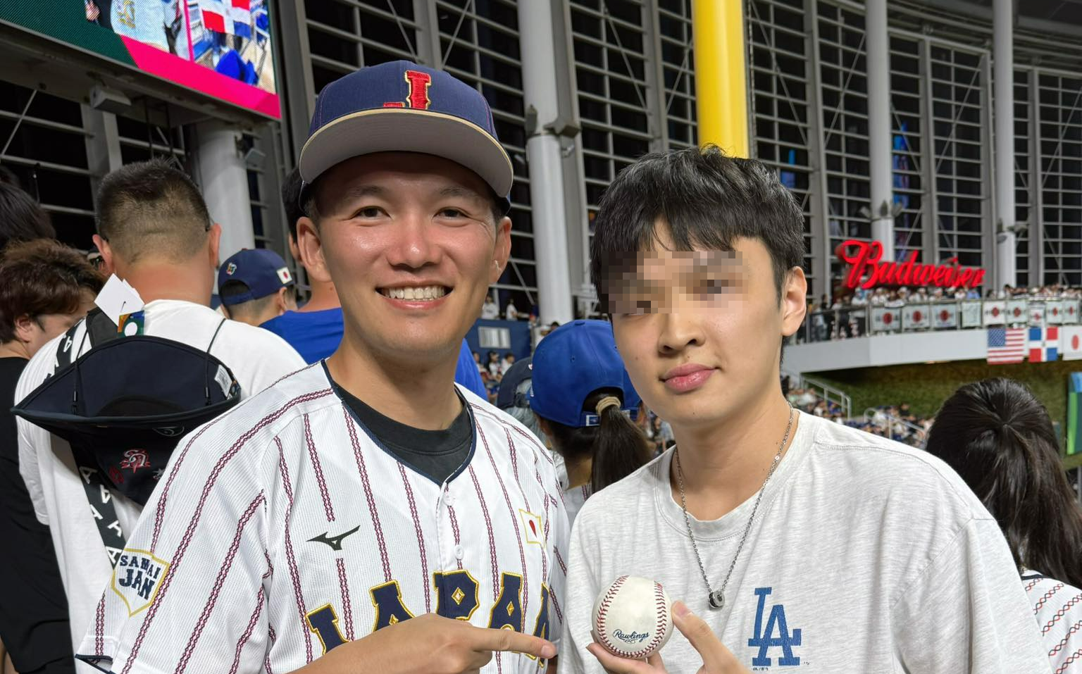 (影)日本WBC出局真相?台南Josh現身邁阿密應援 網笑:找到原因了
