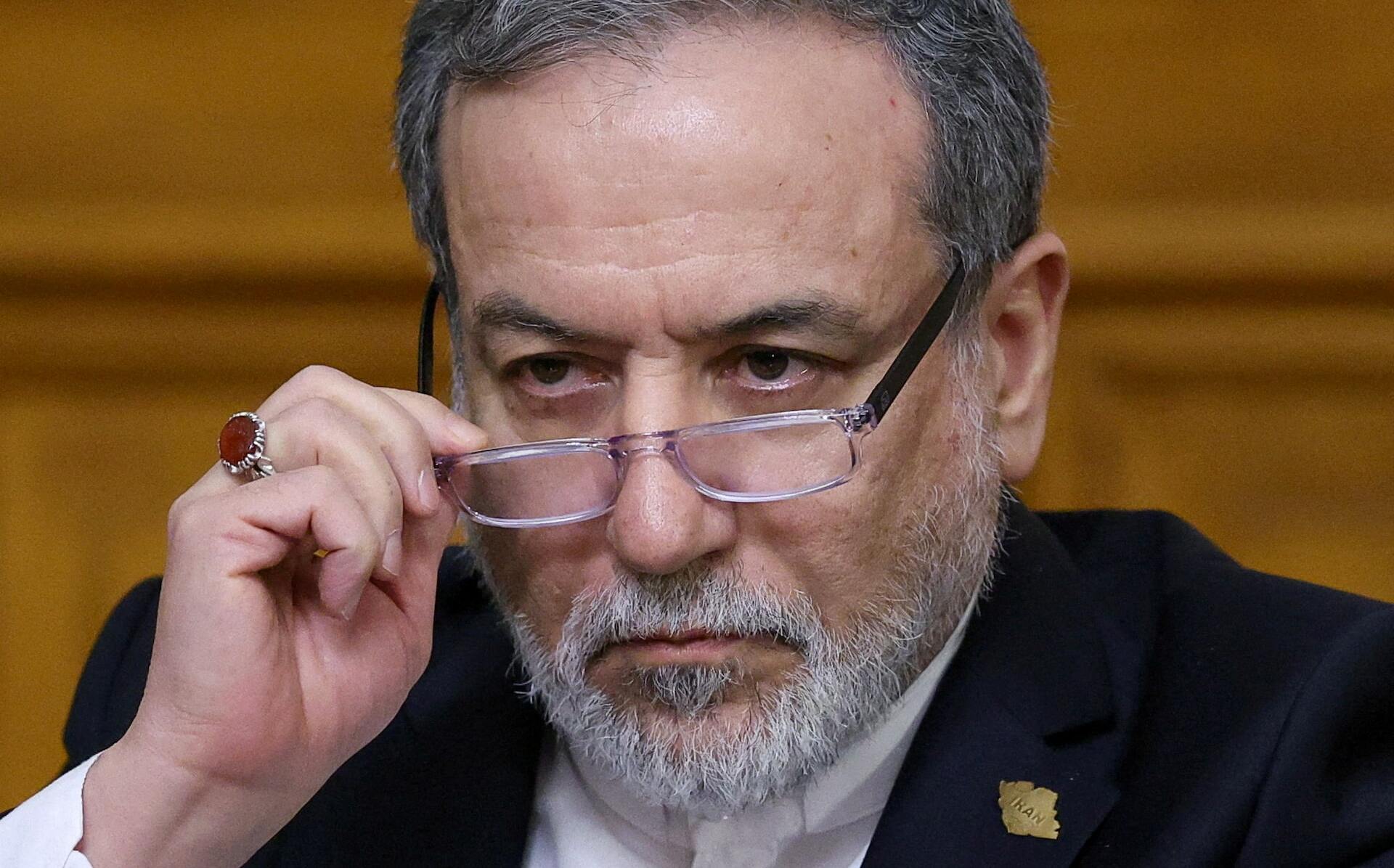 伊朗外長:沒有尋求停火、談判 戰鬥至川普「意識」到錯誤