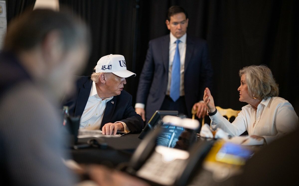 美共和黨金主串聯在期中選舉後推盧比奧選2028 萬斯也正在準備