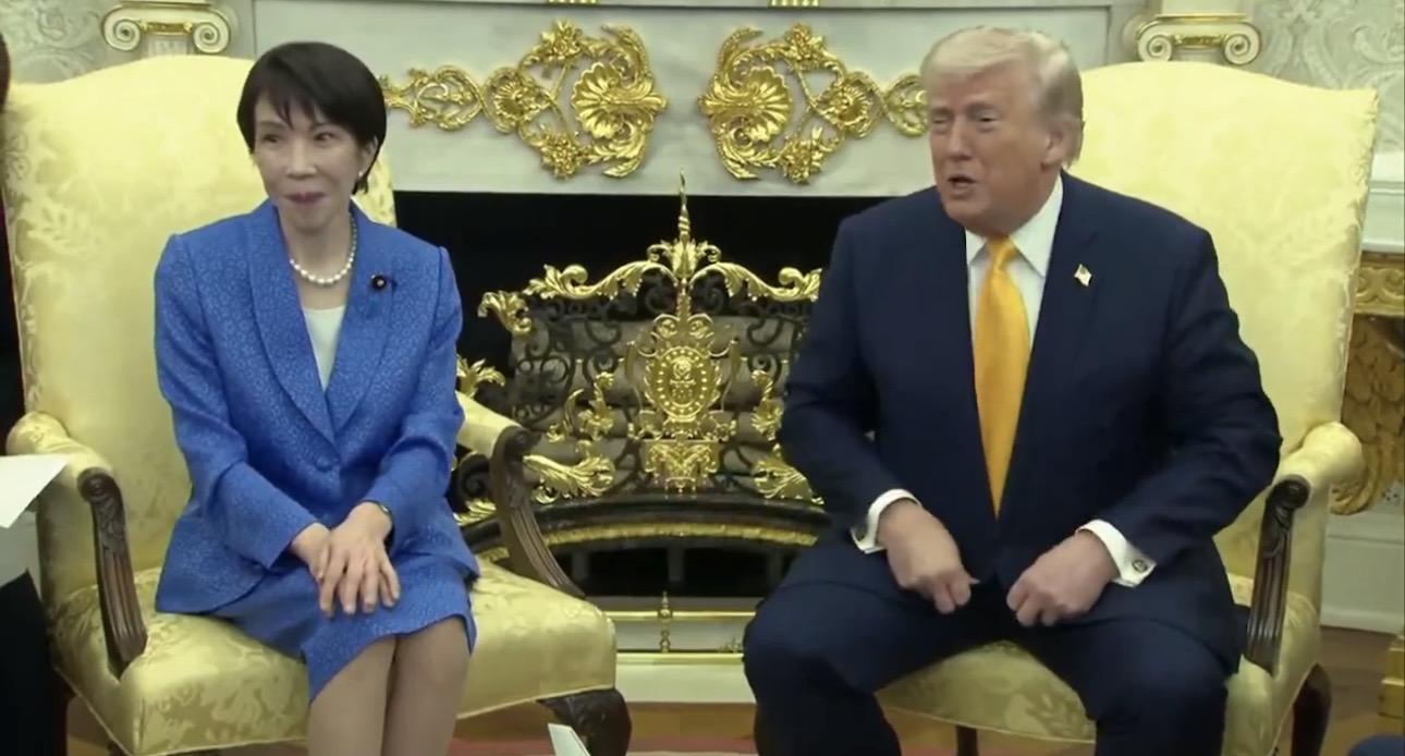  高市早苗與川普會晤，日媒記者問川普攻擊伊朗為何不告訴盟友，慘遭川普以「珍珠港事件」反殺。 圖：翻攝自X 