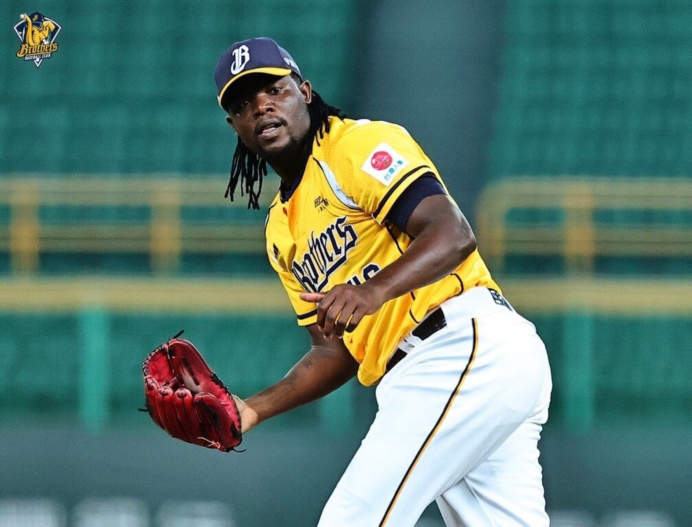 德保拉復出首戰2觸身生涯首見 王柏融傷退無大礙