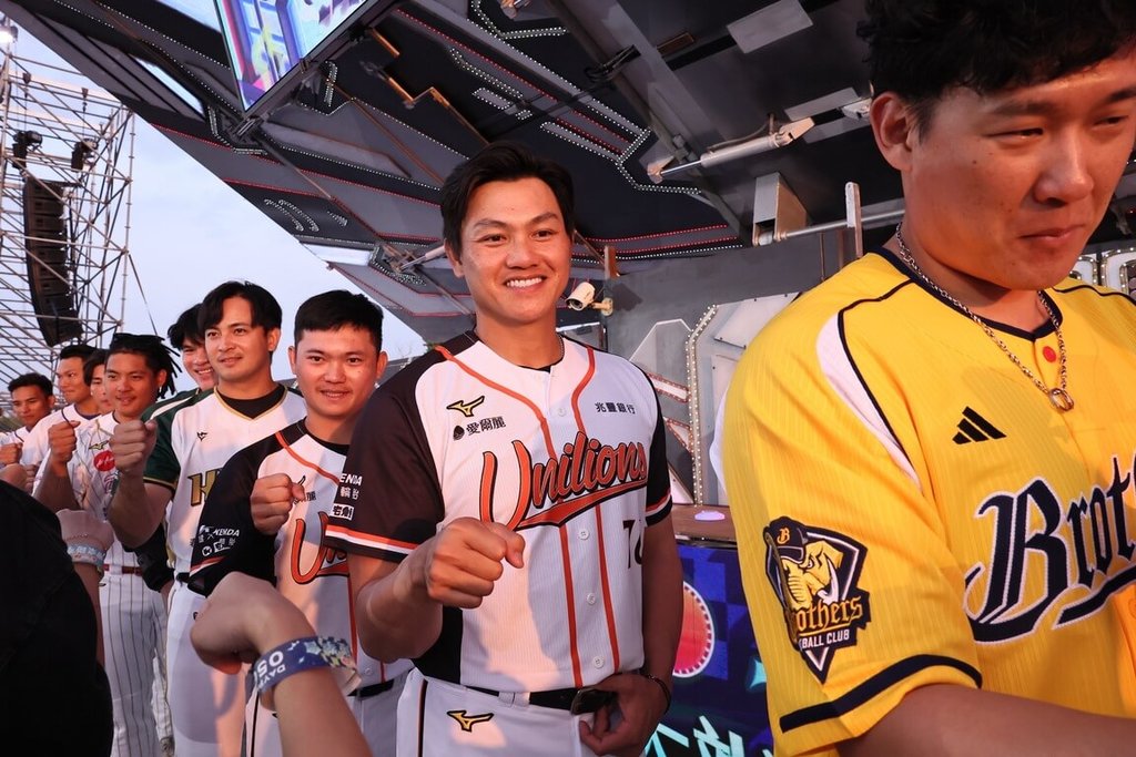 江少慶從憂鬱到笑容滿面 有信心4月回到投手丘