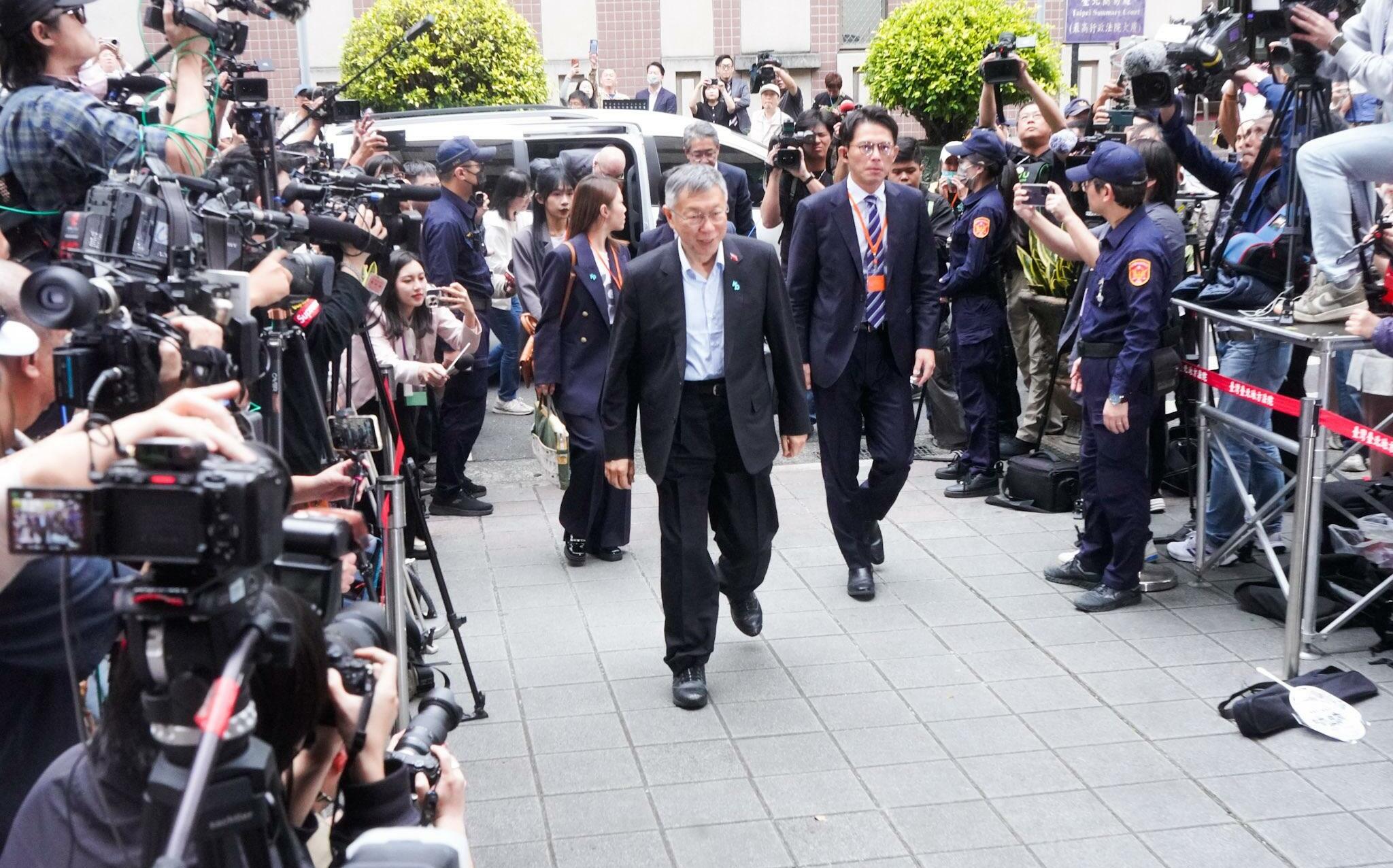 柯文哲判17年!他喊:法院認定的貪污犯!若再控司法不公就別上訴 關好關滿