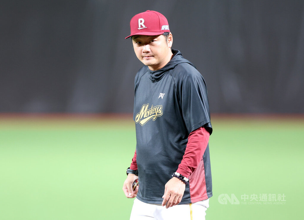 猿隊開幕戰挑戰4萬滿場 曾總盼每年都打第1場