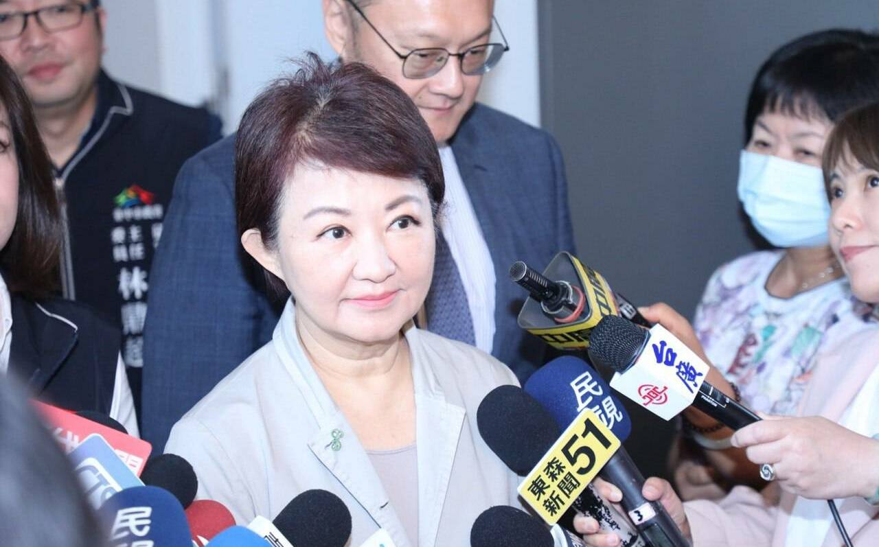 與政院不同調　盧秀燕提8千億至1兆版本　籲減潛艦增無人機