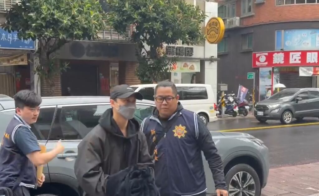 閃兵案第4波搜索 警方拘提「王子」邱勝翊