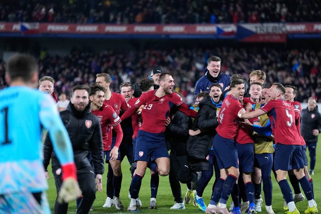 捷克PK大戰爆冷勝丹麥 睽違20年再闖世足賽