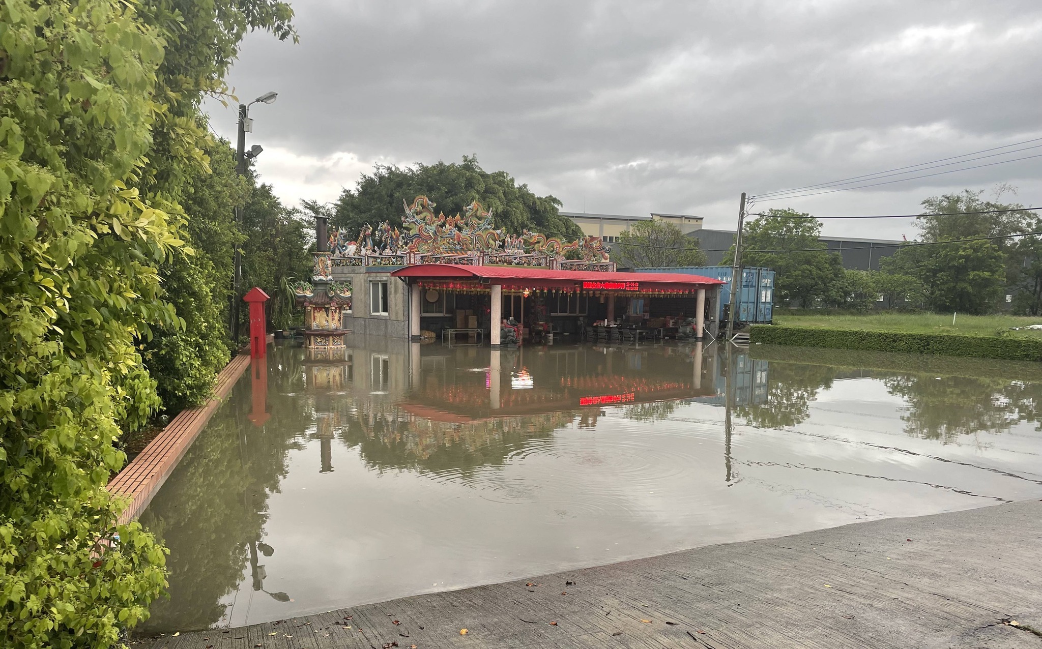 缺水變淹水!苗栗暴雨狂灌356毫米 Google地圖「大量三級警戒」網嚇傻