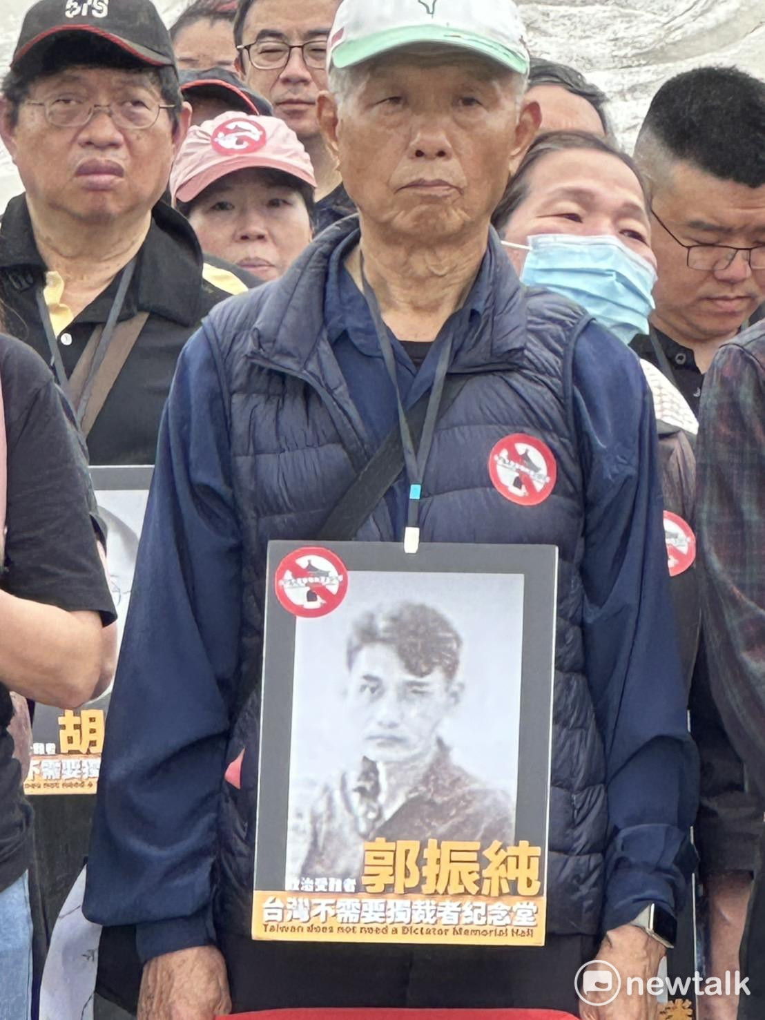  519行動組合及58個民間社團今（5）共同發起「台灣不需要獨裁者紀念堂」活動。圖為白色恐怖受難者廖至平。圖：朱蒲青/攝 