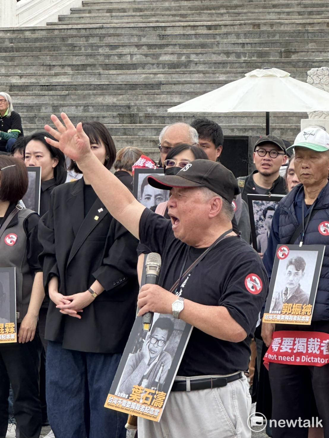  519行動組合及58個民間社團今（5）共同發起「台灣不需要獨裁者紀念堂」活動。圖為行政院轉型正義委員會委員暨白色恐怖受難者呂昱。 圖：朱蒲青/攝 