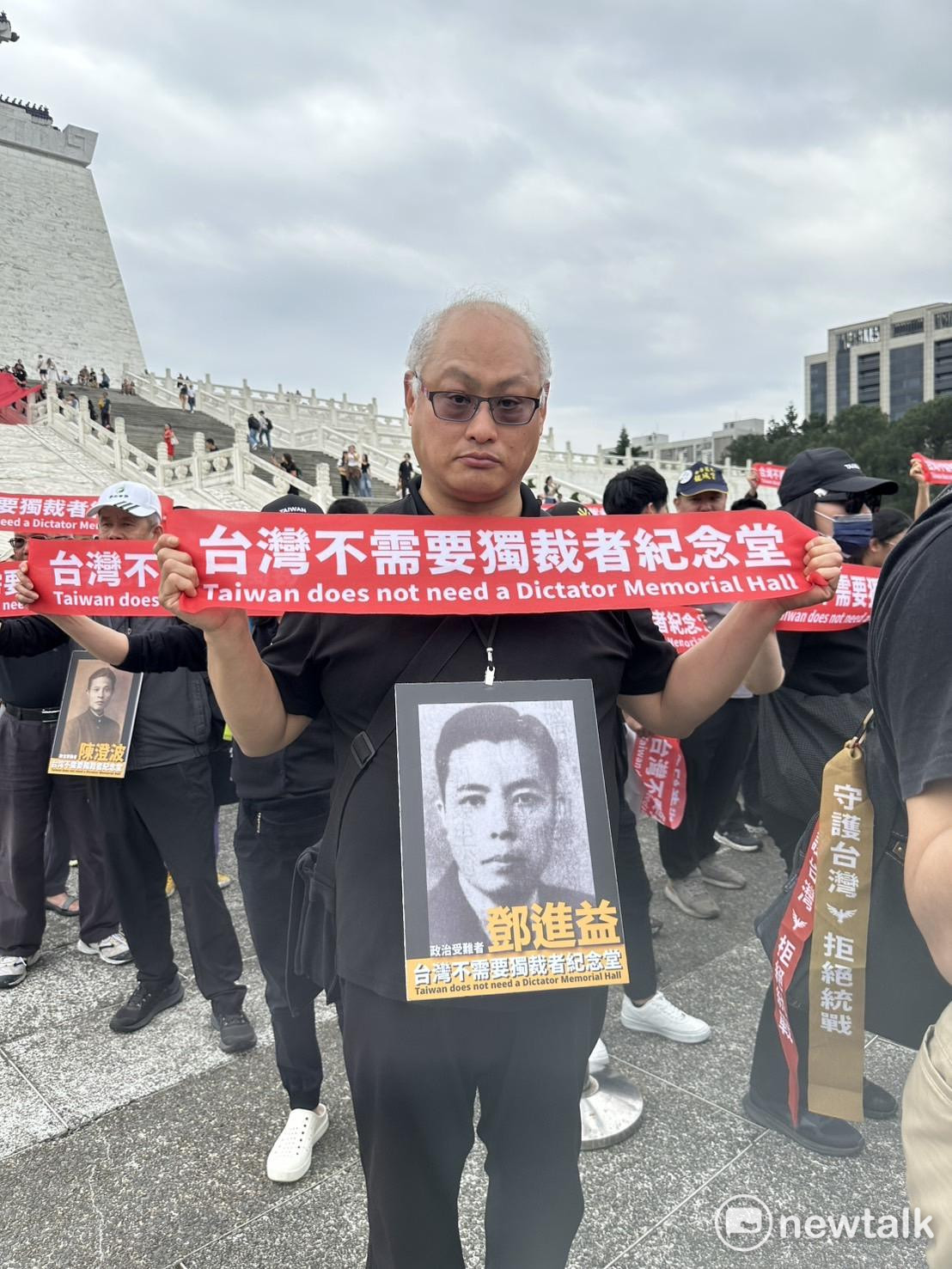  519行動組合及58個民間社團今（5）共同發起「台灣不需要獨裁者紀念堂」活動。 圖為人權工作者李明哲。圖：朱蒲青/攝 