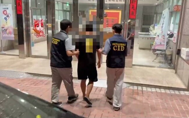 毀損選舉看板挑戰公權力? 高市前鎮警火速追人查緝到案