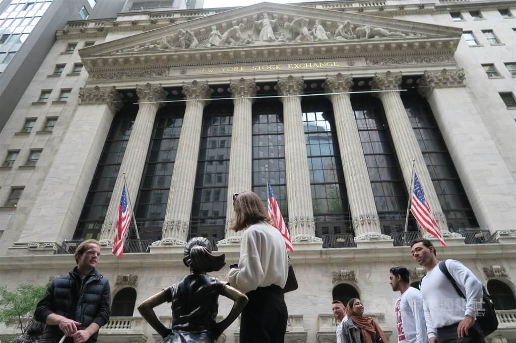 美伊達成停火 華爾街主要指數開高、盤初勁揚