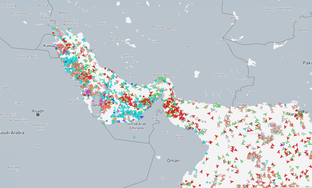 (影) 美軍反封鎖荷姆茲海峽! 水下無人機清水雷 伊朗宣稱擊沉美軍艦艇