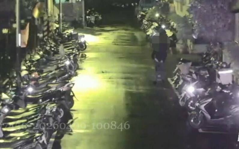 新北驚現頭套露鳥俠尾隨女子1公里!隔日落網竟稱:太無聊