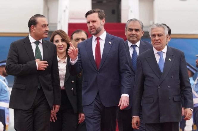 梅爾茨批美「沒戰略」還笑被伊侮辱!  川普怒回：難怪德國表笑如此糟糕