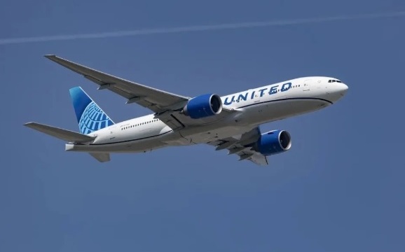 全球最大航空將誕生? 聯合航空欲併美國航空 專家:恐壟斷 落地難度極高