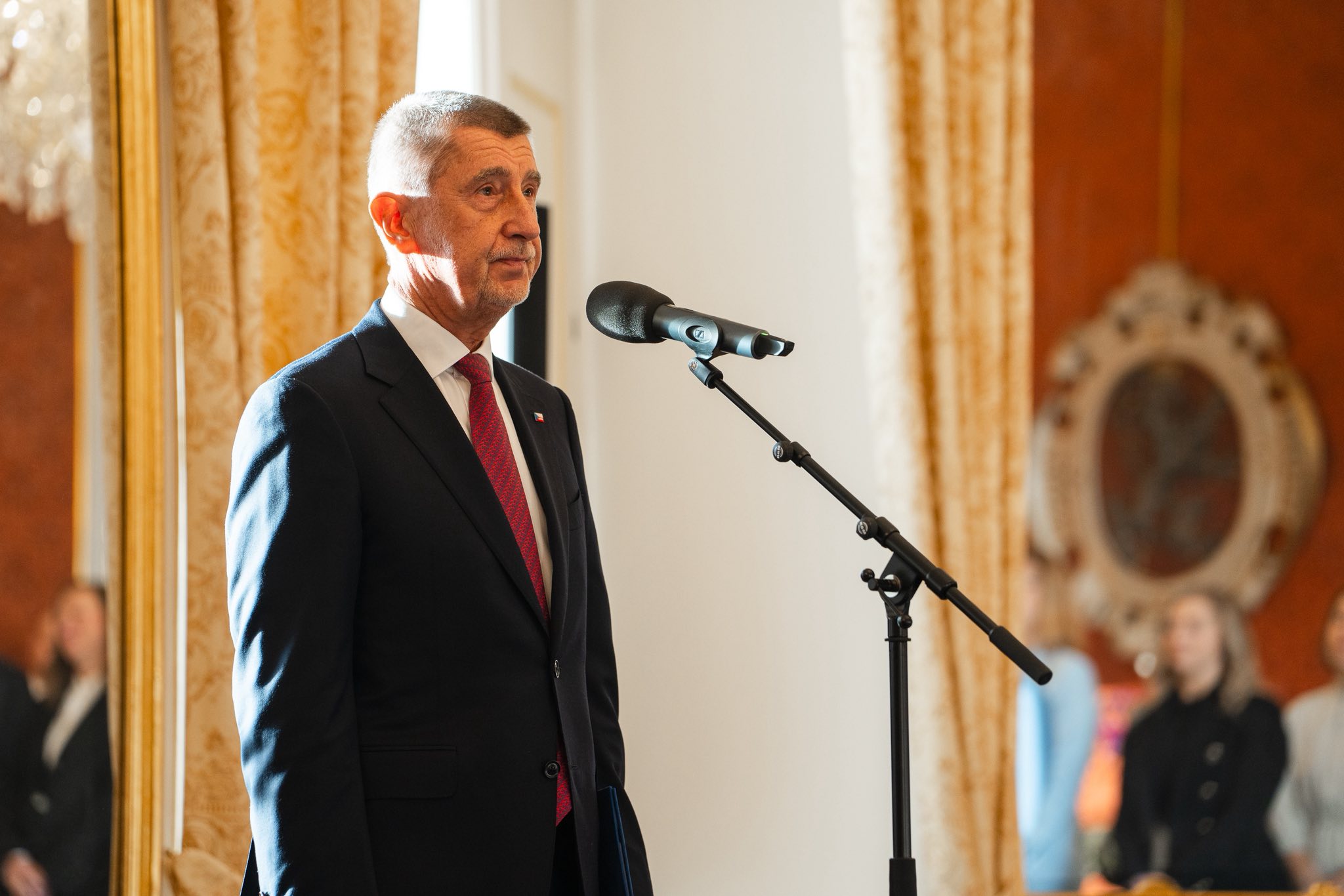 總理以「這理由」拒給參院議長派專機 捷克總統：跟台灣合作更有利