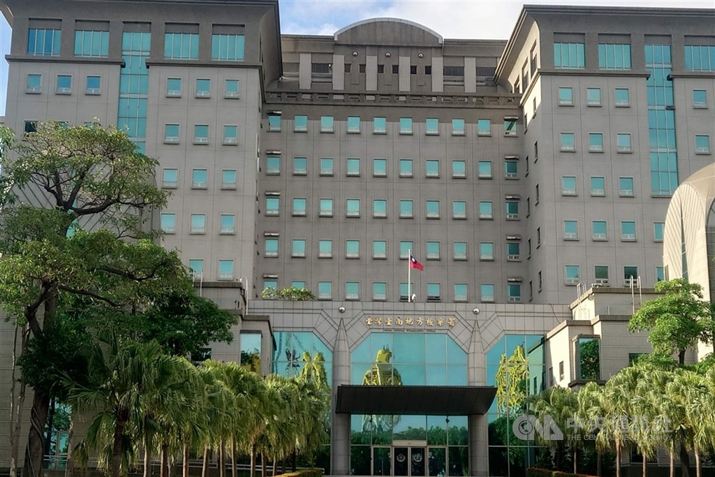 男子亞太球場掌摑中職工讀生 南檢偵結起訴