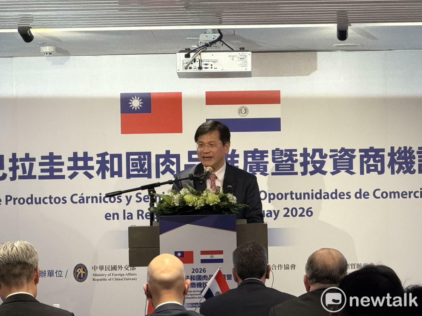  外交部長林佳龍說，面對台宏關係的發展，台灣的態度始終保持開放。 圖：高逸帆／攝 