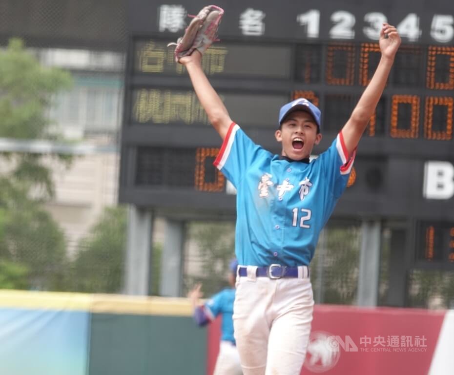 陽信盃青少棒台中陳昶叡霸氣穩守 到手勝利不放掉
