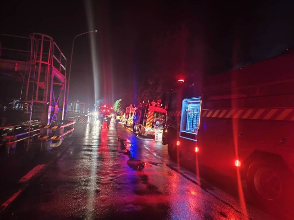 核二廠內閒置倉庫凌晨火警 消防迅速撲滅無人傷