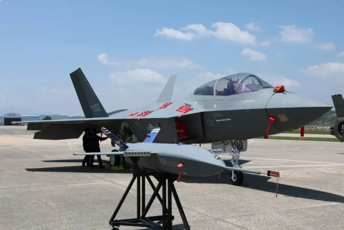 軍火外銷受挫! 韓KF-21戰機成本暴增近3成 恐延後服役到2035