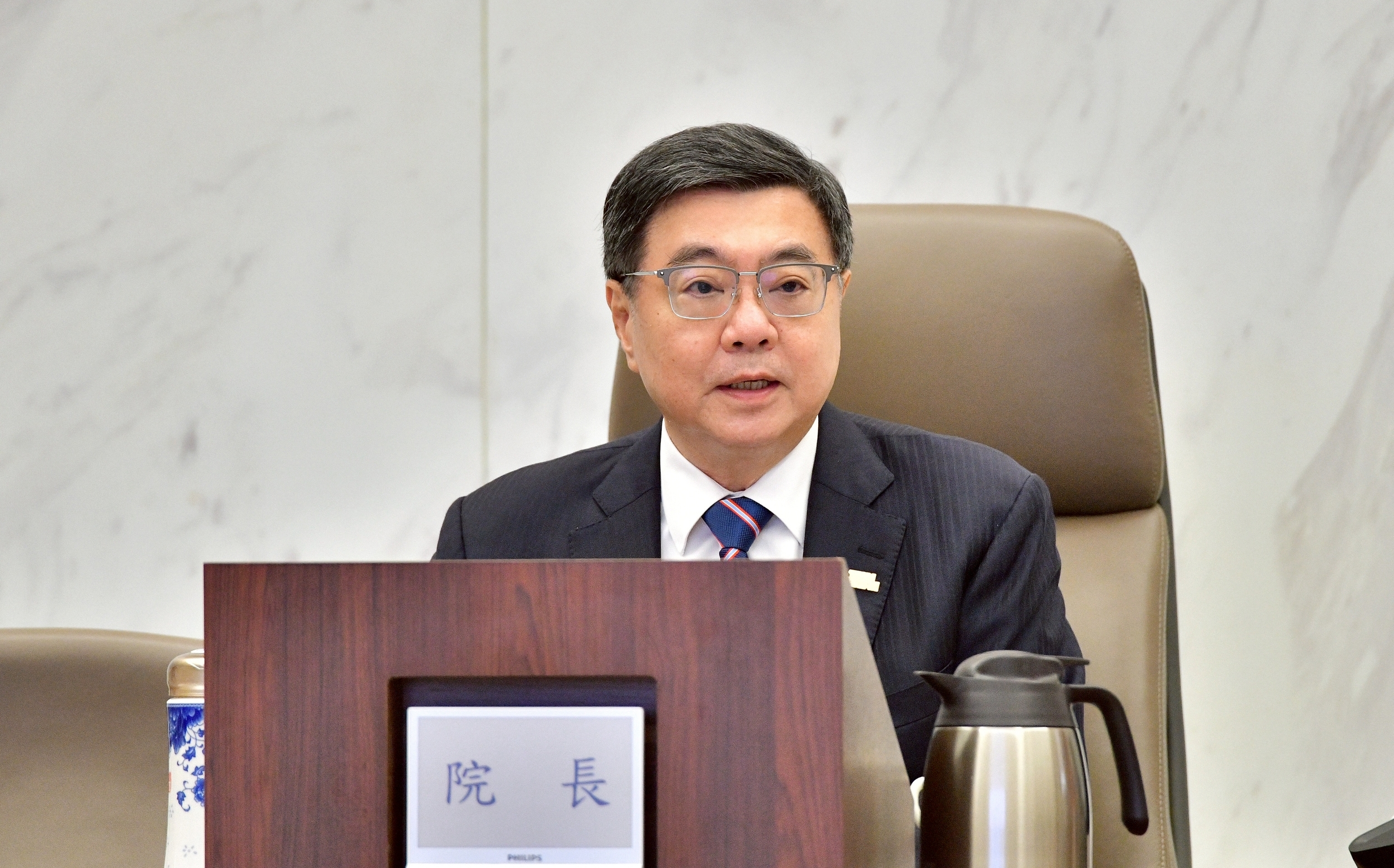 楊双子獲殊榮 卓揆指示文化部盤點現行文學支持政策