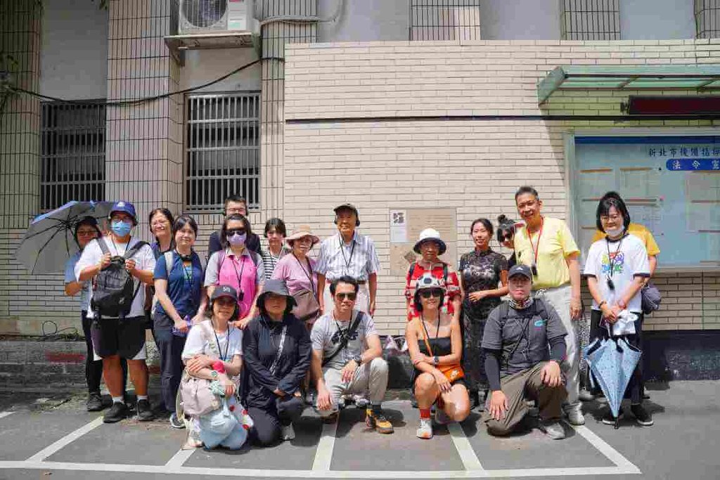 已故政治受難者梁令惠日記為本 人權館帶領走讀