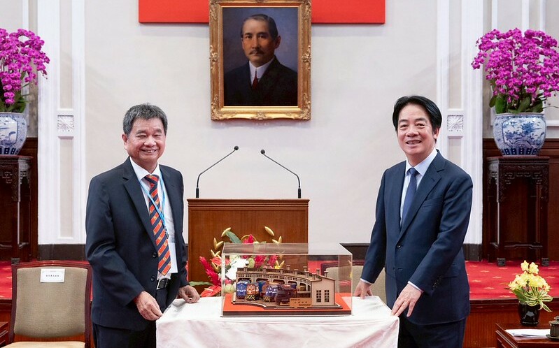 賴清德:千億加速中小微及傳產升級 2040年前助百萬企業提升競爭力