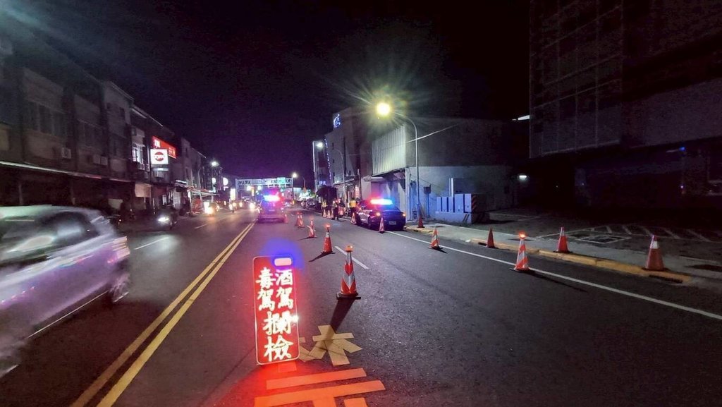 台東警抓毒駕行駛不穩就攔查 14天逮11件收押2駕駛