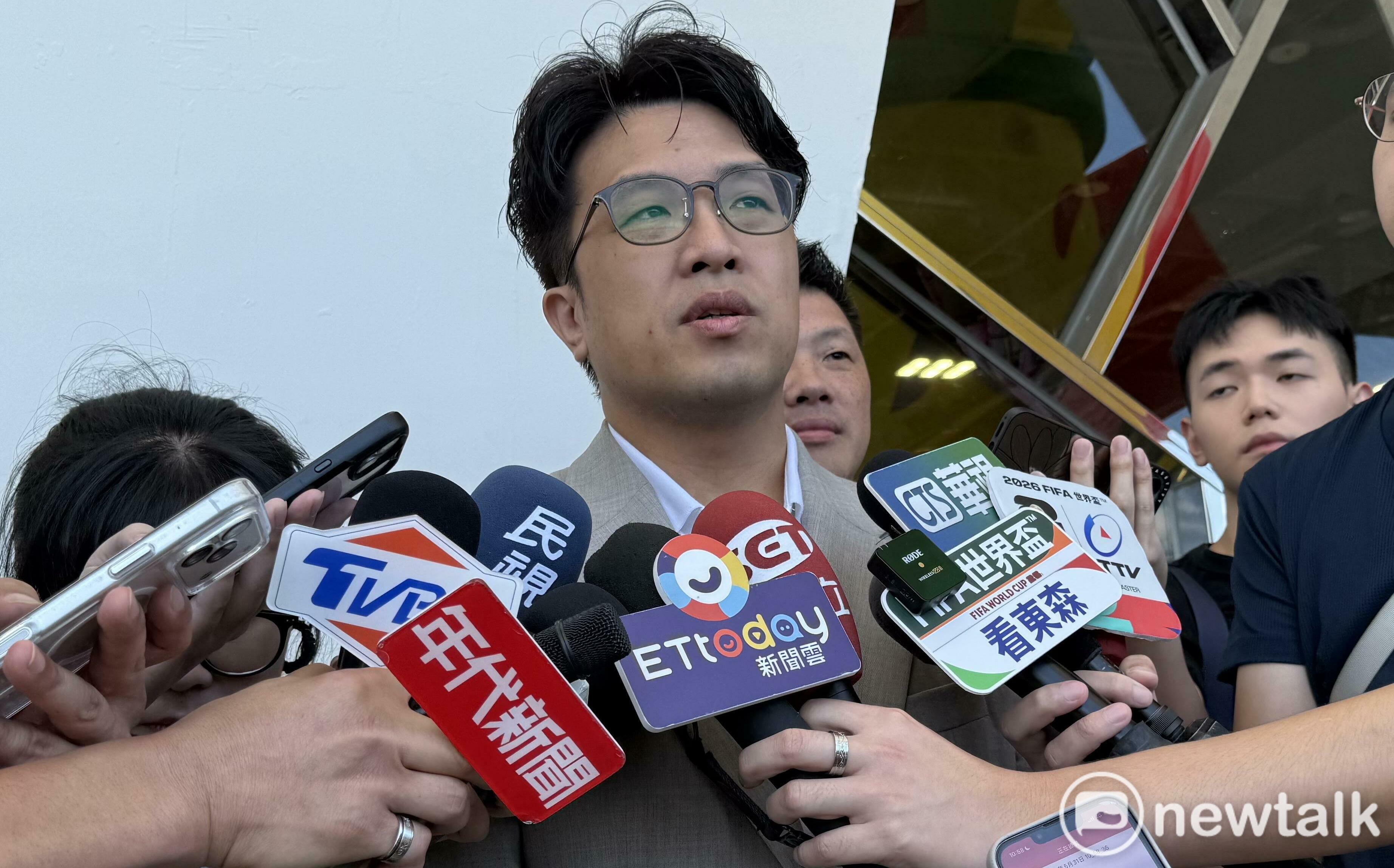 「親子同行卡」政見遭批「疊床架屋」 沈伯洋:目的是創造生態系