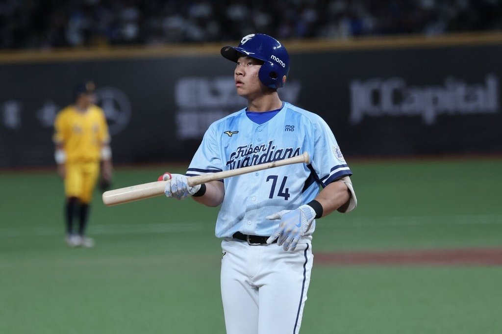 19歲張育豪生涯第2場就先發 4萬球迷前不緊張