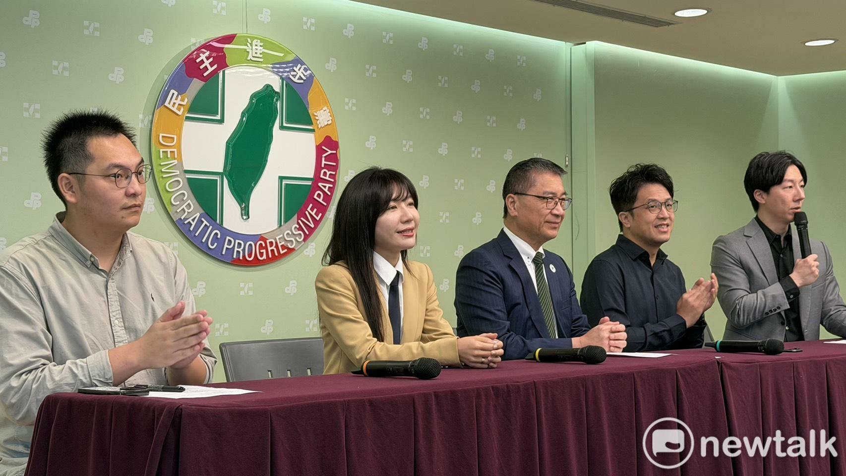  民進黨舉辦「2026國務青旗艦營_你的民主You need 民主」宣傳記者會。 圖：高逸帆／攝 
