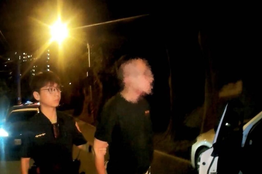 男疑吸毒拒檢駕車逃逸 桃園警壓制逮捕查獲毒品