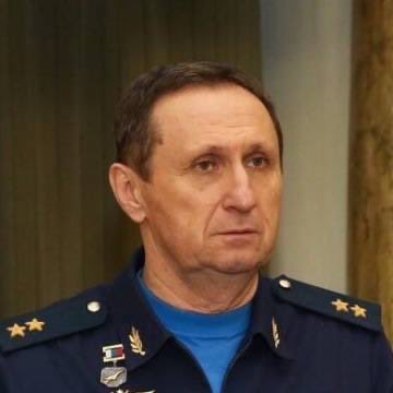 有消息稱死者是亞歷山大．馬克西姆采夫中將（Alexander Maksimtsev），其職務為俄羅斯航空航天軍總參謀部主任兼第一副總司令。 圖:翻攝自X帳號@bayraktar_1love