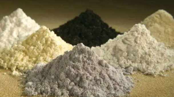 中國利用稀土等關鍵礦產的掌控，來進行對其他國家的報復。 圖：翻攝自 騰訊網 寰球國際縱橫 