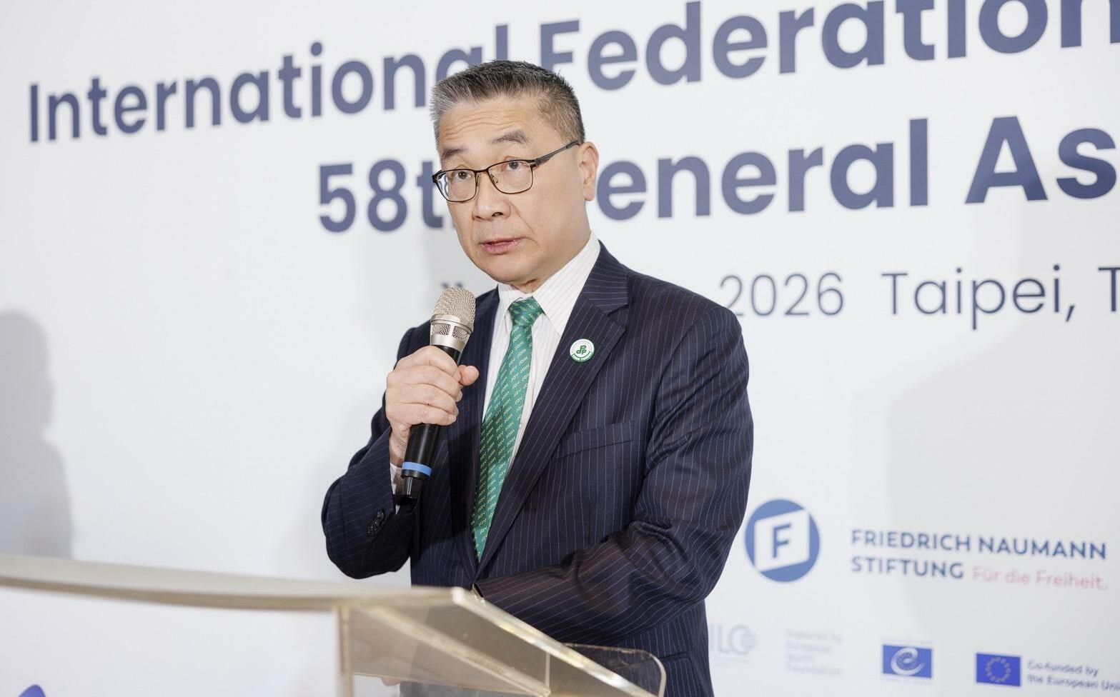 國際自由青年聯盟首在台舉辦大會!民進黨盼抵抗威權 范雲唱戒嚴禁歌